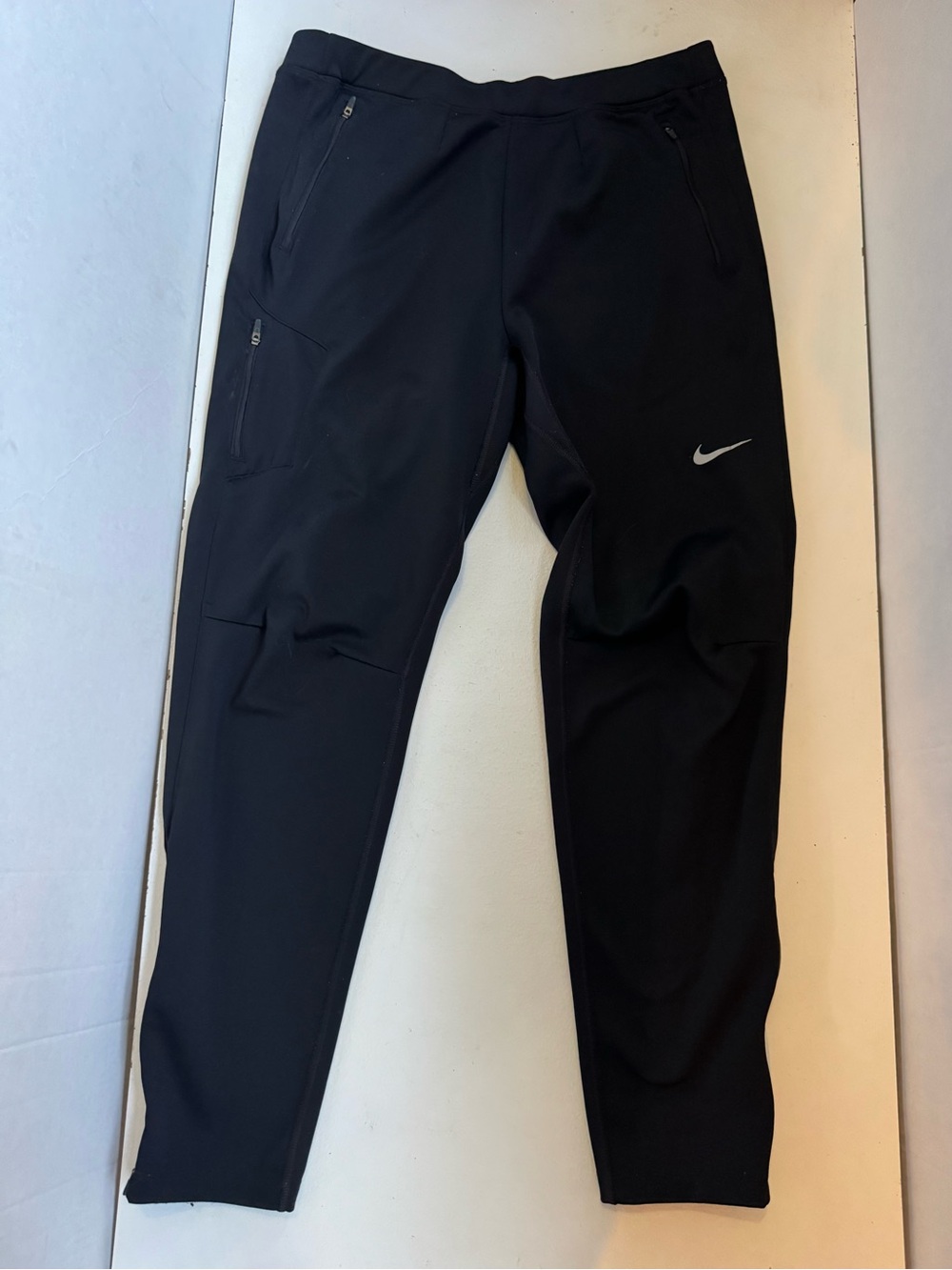Nike Black Men's Athletic Joggers with Reflective Swoosh side utility pockets L